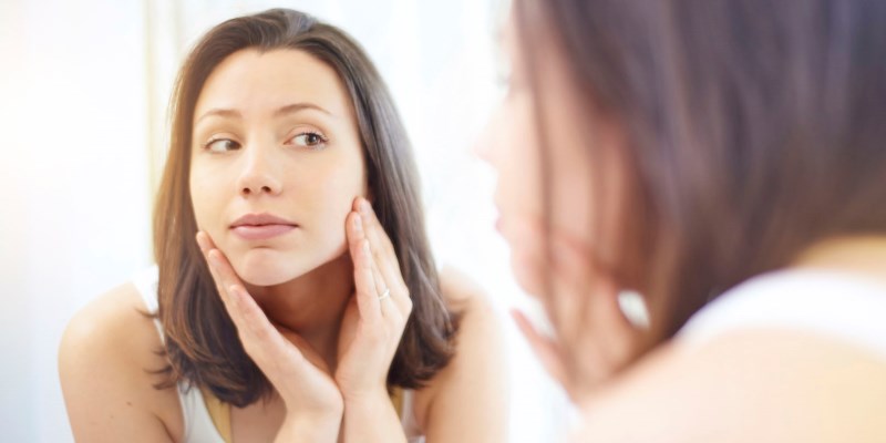 Menghindari Menyentuh Wajah