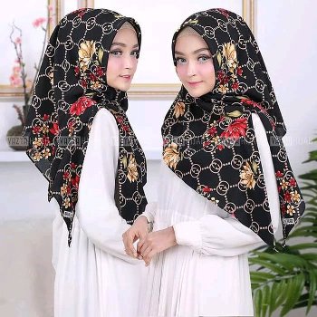 Jilbab Instan Segitiga Millie