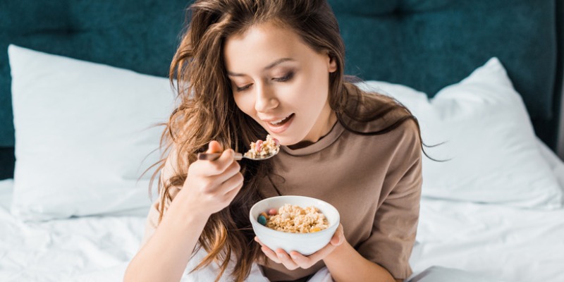 Diet Oatmeal: Jenis, Cara Kerja, Manfaat & Resiko