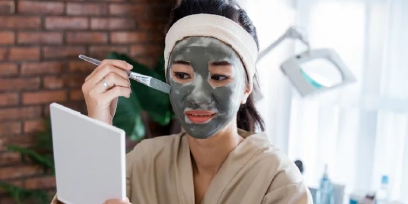 Masker Himalaya: Kandungan, Manfaat & Harga