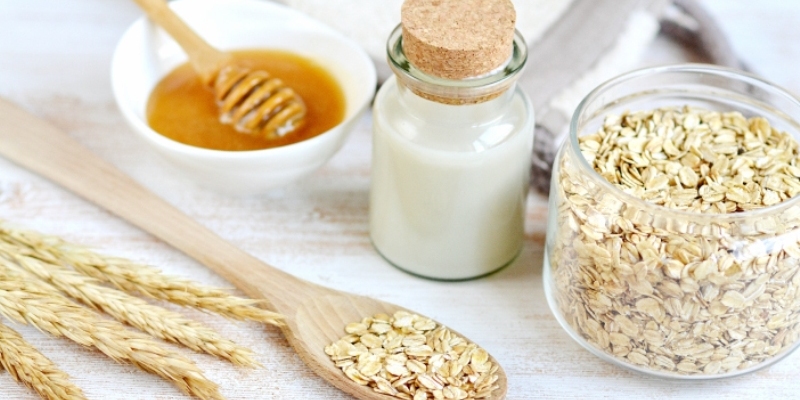 Masker Oatmeal dan Madu