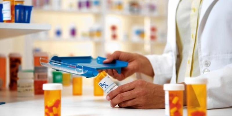 Minum Obat Resep Dokter