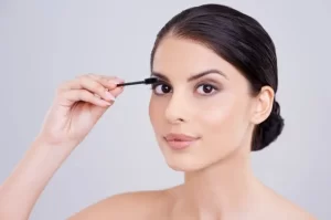 Tips Makeup Mata Simpel untuk Tampilan Segar dan Menawan