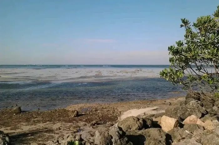 Pantai Sekilak