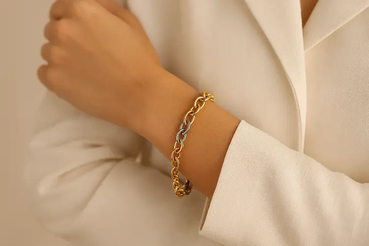 Gelang Rantai Emas Campuran - Edgy dan Modern
